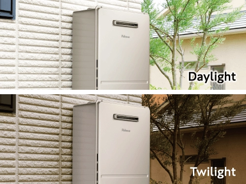 同じ給湯器をDaylightとTwilightの2色で比べた写真