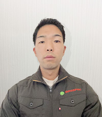 施工スタッフ 冨永