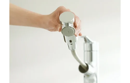 ヘッドを引き出せる洗面水栓