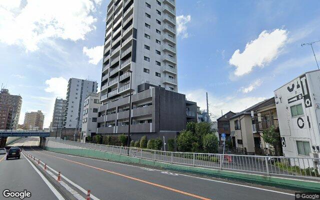 レーベン北千住スカイブレスタワーの外観（Googleストリートビュー）