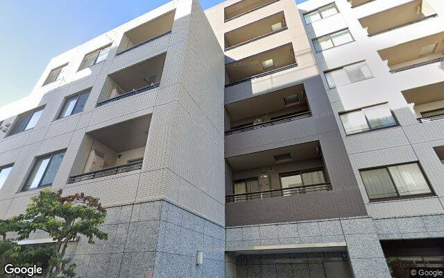 イニシアイオ高田馬場の外観（Googleストリートビュー）