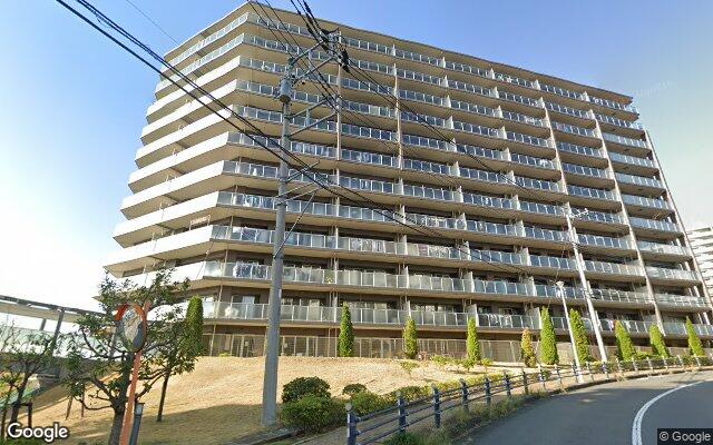 クレヴィア京王堀之内パークナード1　2番街の外観（Googleストリートビュー）