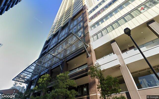 ステーションプラザタワーの外観（Googleストリートビュー）