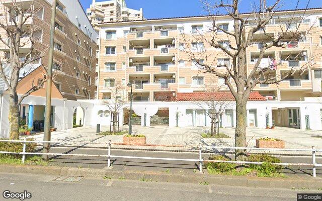 ベルコリーヌ南大沢の外観（Googleストリートビュー）