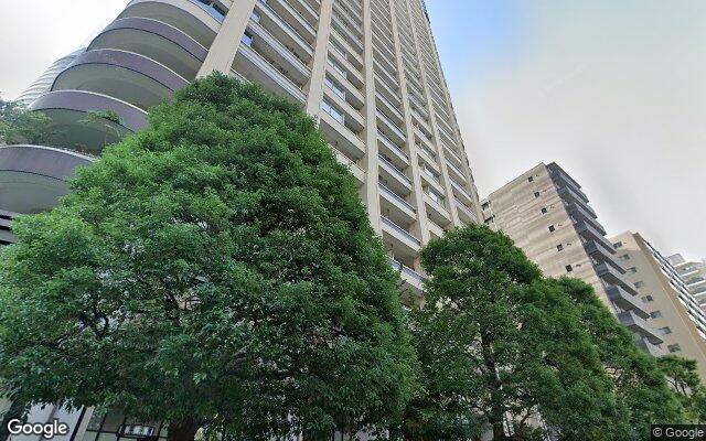 パークコート虎ノ門愛宕タワーの外観（Googleストリートビュー）