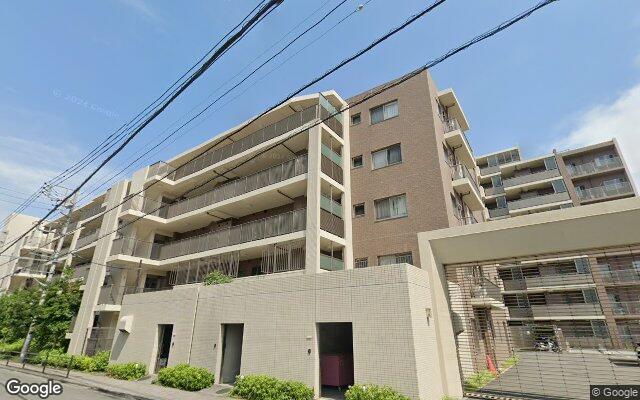 ルネファンタグラーレ府中是政の外観（Googleストリートビュー）