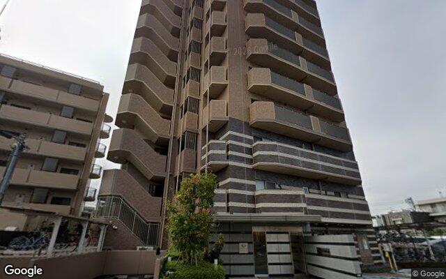 ライオンズ竹の塚グランサージェの外観（Googleストリートビュー）