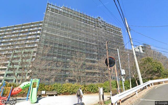 ライオンズ聖蹟桜ヶ丘パシーナB棟の外観（Googleストリートビュー）