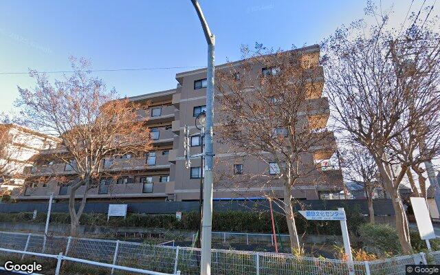 ウイングヒルズ東村山の外観（Googleストリートビュー）