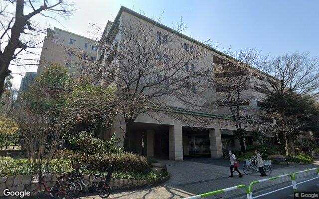 プラウド駒込D号棟の外観（Googleストリートビュー）