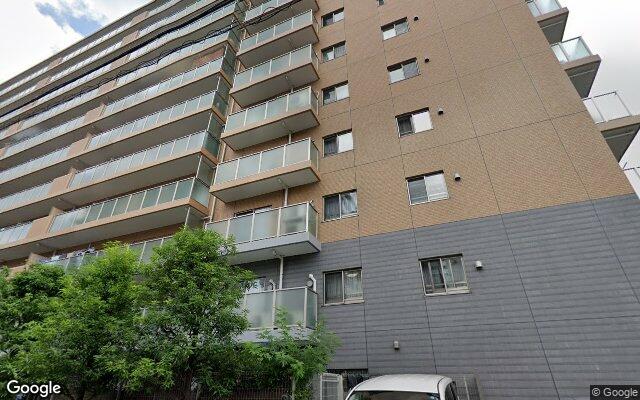 リバージュ住吉の外観（Googleストリートビュー）