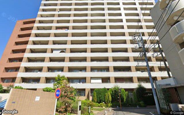 アクエアリバージュ東京の外観（Googleストリートビュー）