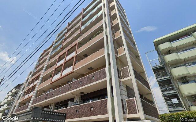 ロータリーパレス千住関屋の外観（Googleストリートビュー）