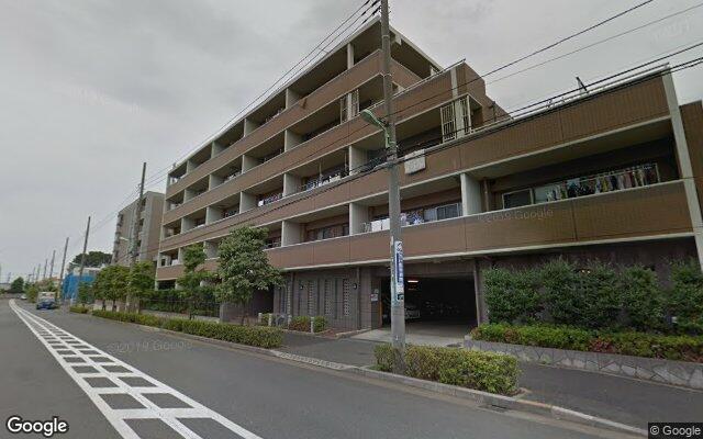 日神パレステージ千歳烏山の外観（Googleストリートビュー）