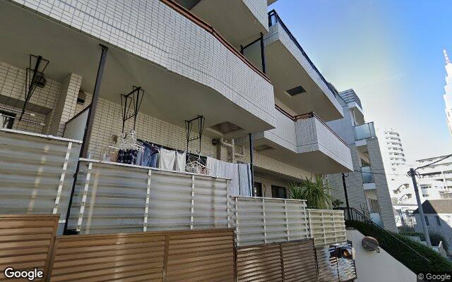 ラアトレ代々木神宮の杜の外観（Googleストリートビュー）