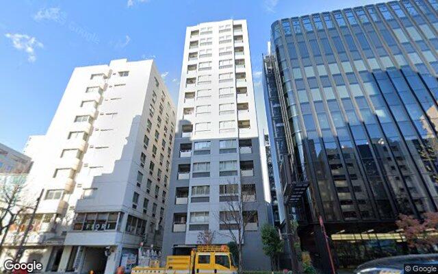 セレビア新宿御苑前の外観（Googleストリートビュー）