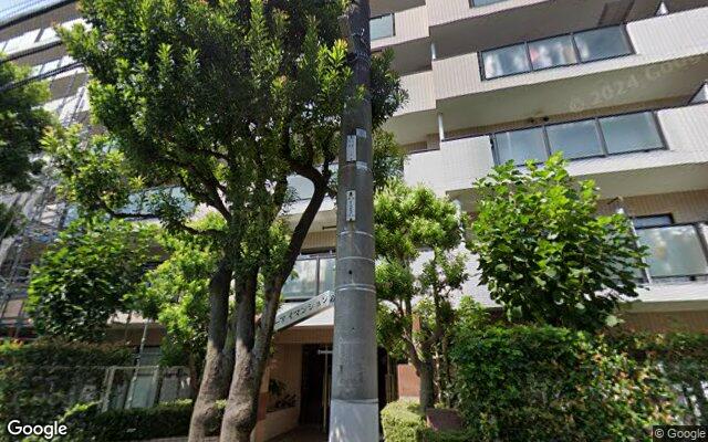 プラウド本郷の外観（Googleストリートビュー）