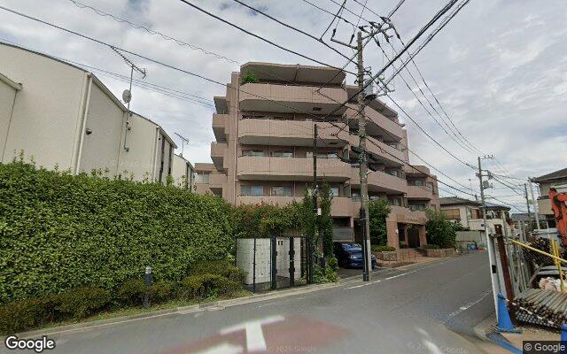 Jシティ光が丘の外観（Googleストリートビュー）