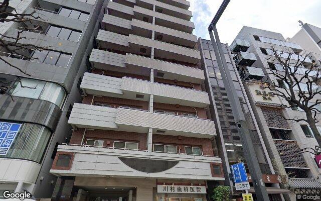 ラコピエ四谷三丁目の外観（Googleストリートビュー）