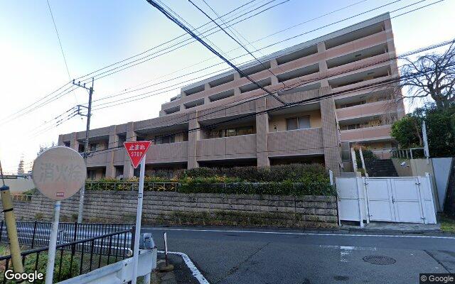 ライオンズマンション稲城の外観（Googleストリートビュー）
