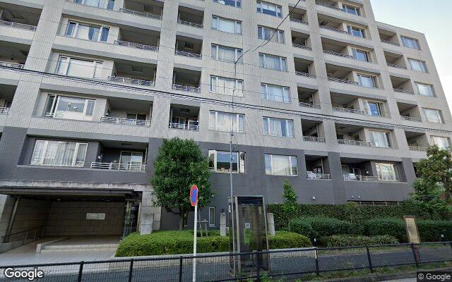 パークハウス下馬一丁目の外観（Googleストリートビュー）