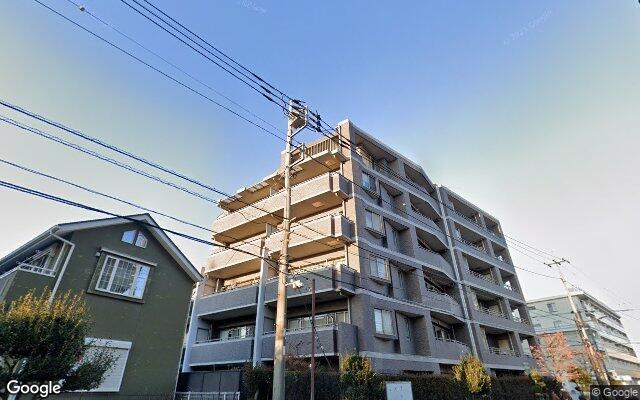 ファミール調布柴崎ガーデンレジデンスの外観（Googleストリートビュー）