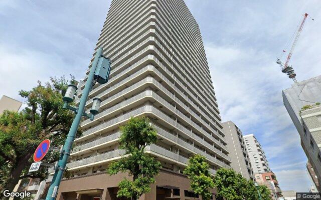 ライオンズタワー府中の外観（Googleストリートビュー）
