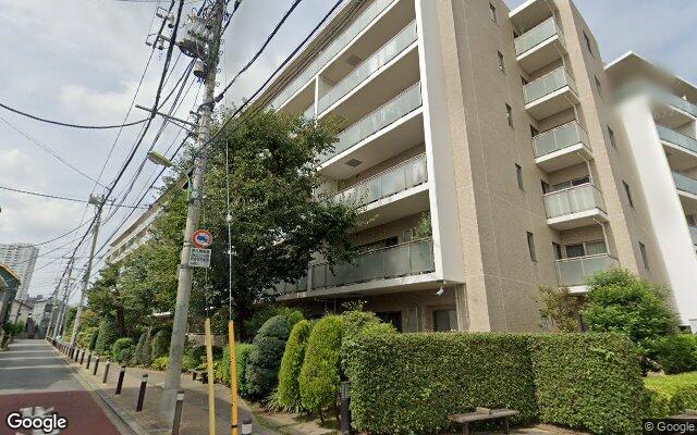 ハウスソラーナB棟の外観（Googleストリートビュー）