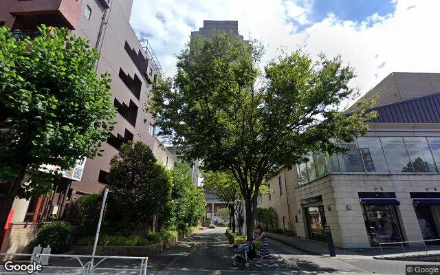 代官山アドレスの外観（Googleストリートビュー）