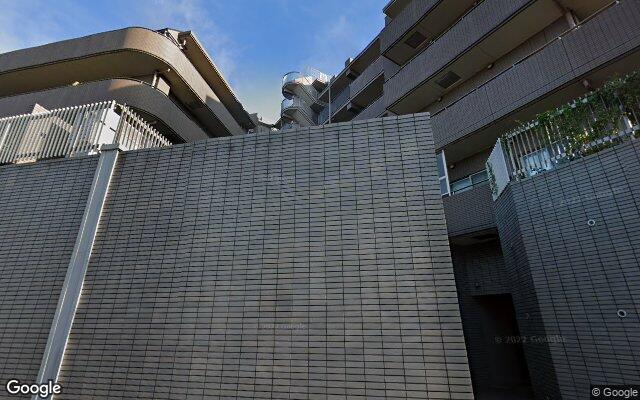 コスモ小竹向原ガーデンフォルムの外観（Googleストリートビュー）
