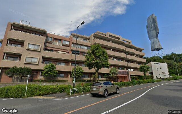 ハイホーム聖蹟桜ヶ丘の外観（Googleストリートビュー）