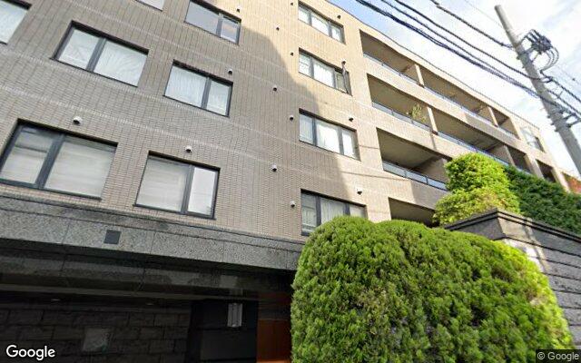 ディアナガーデン神宮前の外観（Googleストリートビュー）