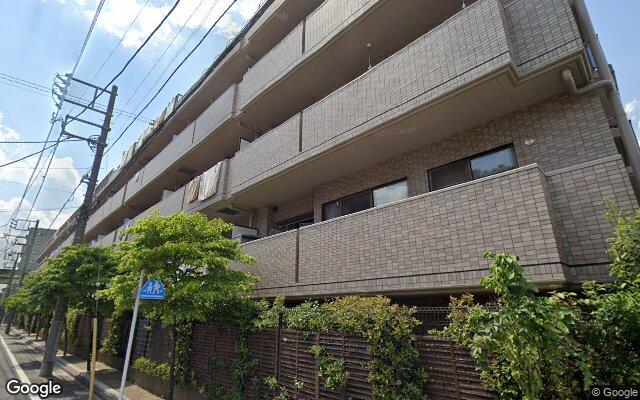 グランベル西新井の外観（Googleストリートビュー）