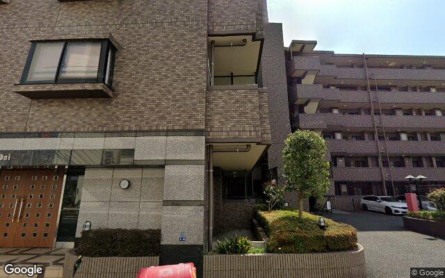 ライオンズマンション十条台の外観（Googleストリートビュー）