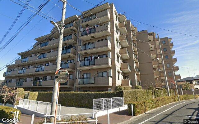 ヴェルレージュ板橋前野町の外観（Googleストリートビュー）