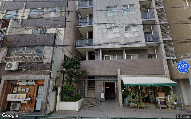 グランドメゾン根津参道の外観（Googleストリートビュー）