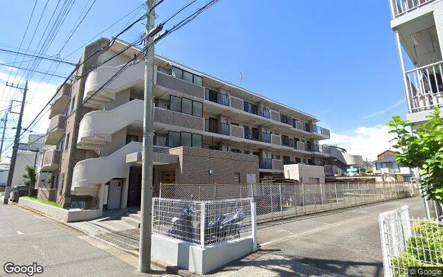 クレストコート篠崎の外観（Googleストリートビュー）