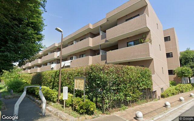 ファミールシティ武蔵関1番館の外観（Googleストリートビュー）