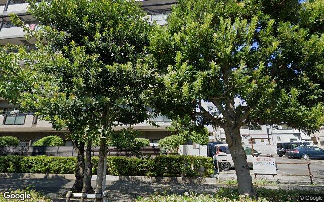 オーベル葛西臨海公園の外観（Googleストリートビュー）