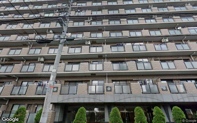 ライオンズガーデン新小岩の外観（Googleストリートビュー）