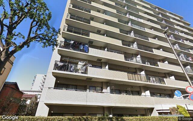 コスモ大島ロイヤルフォルムの外観（Googleストリートビュー）