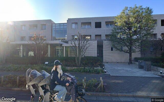 パークハイム芦花恒春園の外観（Googleストリートビュー）