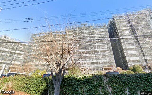 エスティメール21多摩の外観（Googleストリートビュー）