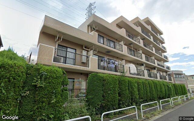 グローリア初穂綾瀬の外観（Googleストリートビュー）