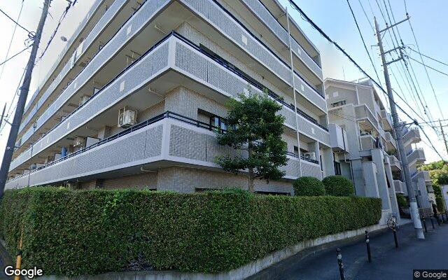 キャニオンマンション国立の外観（Googleストリートビュー）