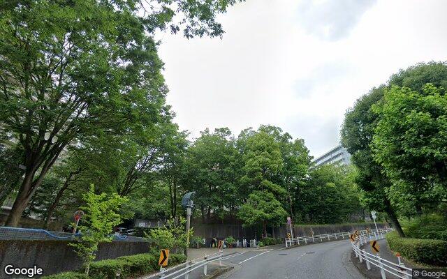 みはらしの家D棟の外観（Googleストリートビュー）