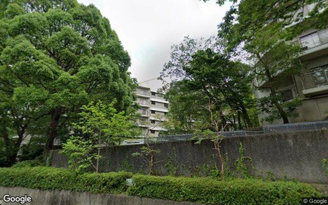 みはらしの家A棟の外観（Googleストリートビュー）