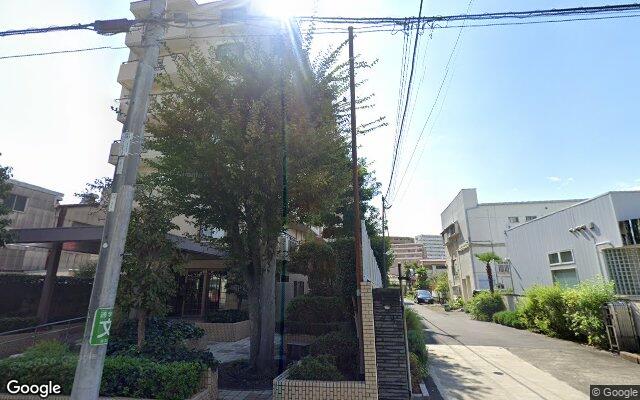 コート中央本町の外観（Googleストリートビュー）