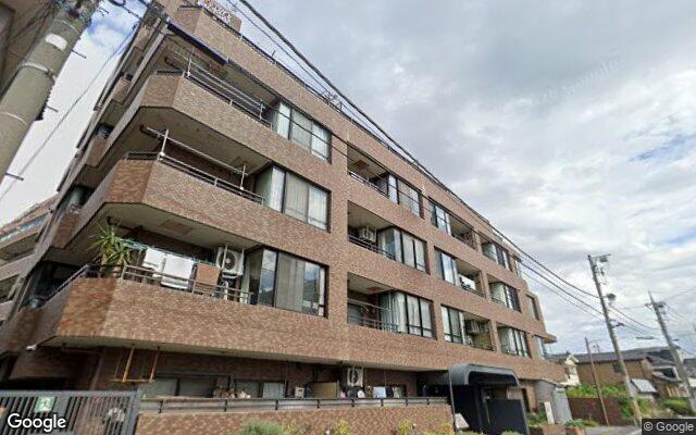 ライオンズマンション竹の塚伊興町の外観（Googleストリートビュー）