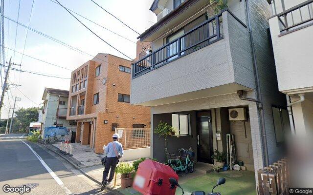 ダイアパレス西新井大師前の外観（Googleストリートビュー）